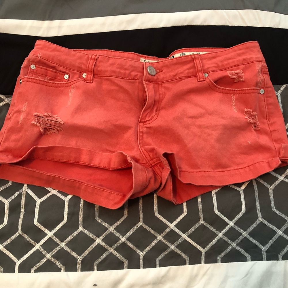 Indigo rein coral shorts